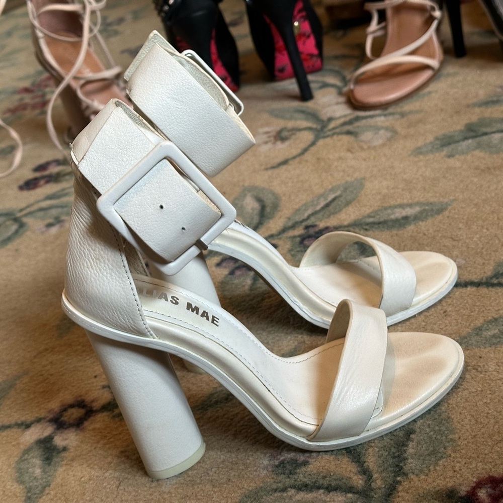 Alias Mae Cream Women's Heels